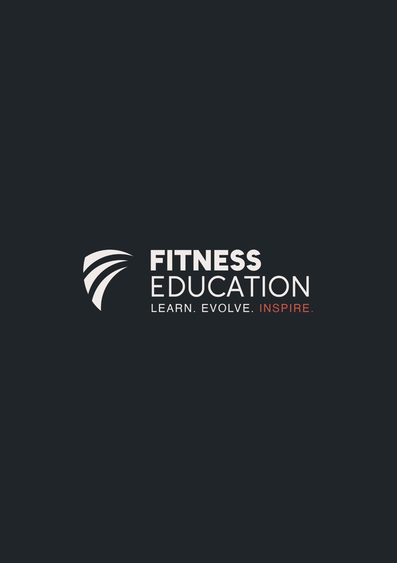 Le logotype FITNESS EDUCATION en blanc sur fond anthracite, avec « Learn. Evolve. Inspire. »